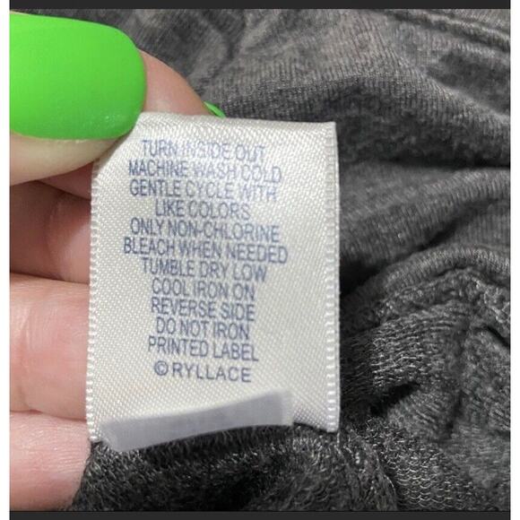 Ryllace Women's High Rise Pleated Joggers Charcoal Gray Size 3X Plus $168 - Picture 6 of 6